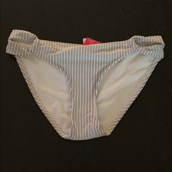 Xhilaration Seersucker Loop Side Hipster Bottom - Picture 2 of 7